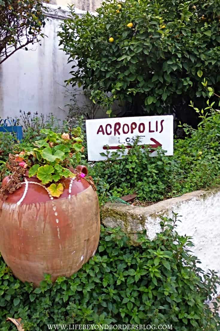 Tiny streets of Anafiotika in Plaka district of Athens: the way to the Acropolis