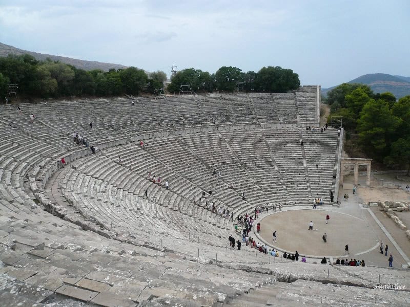 3989611978_da515a9112_b_Ancient-Theatre-of-Epidaurus