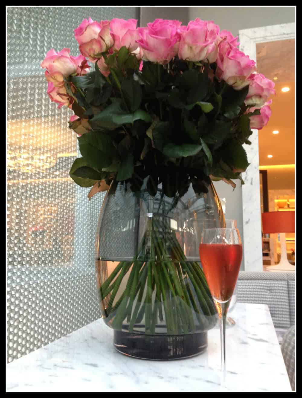 High Tea at the Berkeley Hotel London with champagne. Have some 'royal' treatment