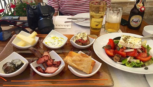 14655147525_3430d12cff_greek-meze