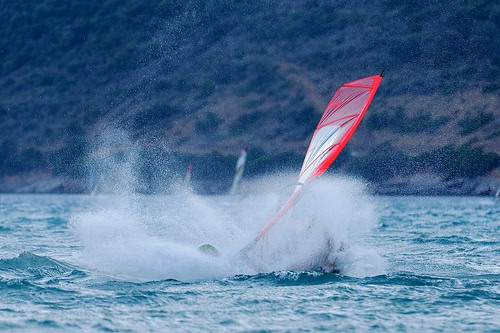 9299466136_cf41261f55_windsurfing-greece