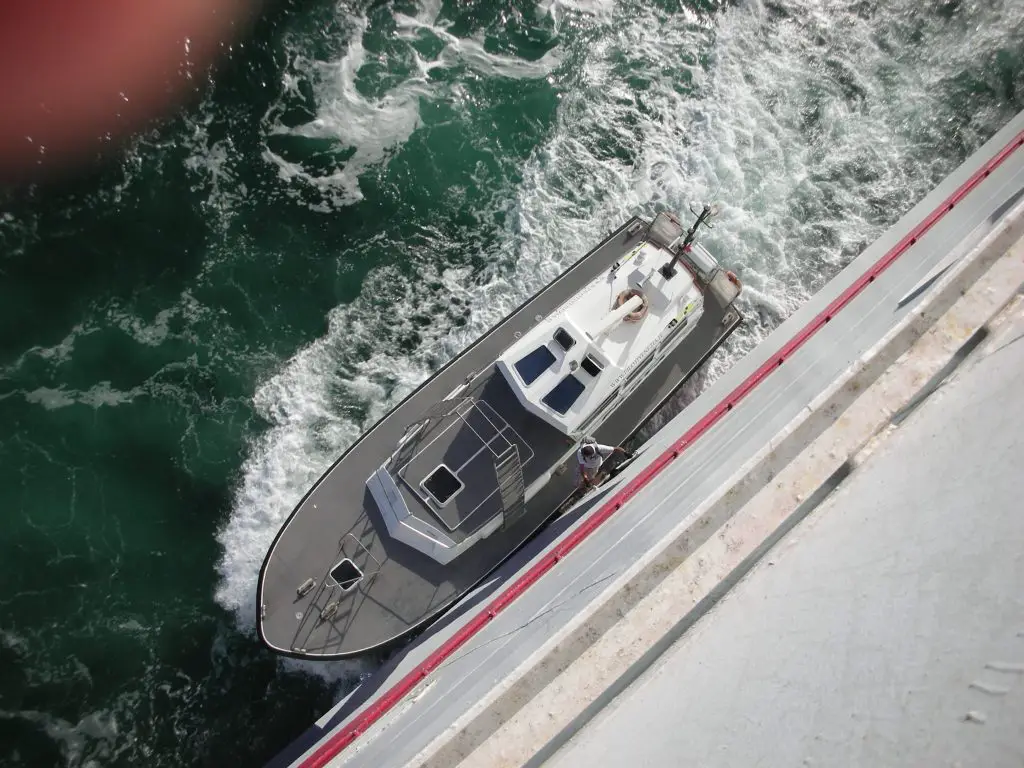 Pilot leaving the vessel - ferry Venice to Patras