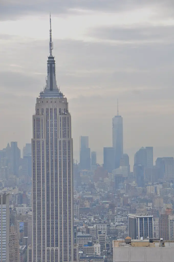 empire state building photo