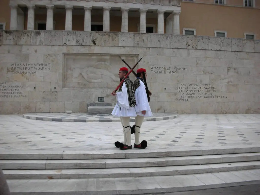 Changing of the Guard outside Tomb of the Unknown Soldier