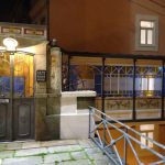 1872 Riverhouse Entrance – Where to stay in Porto