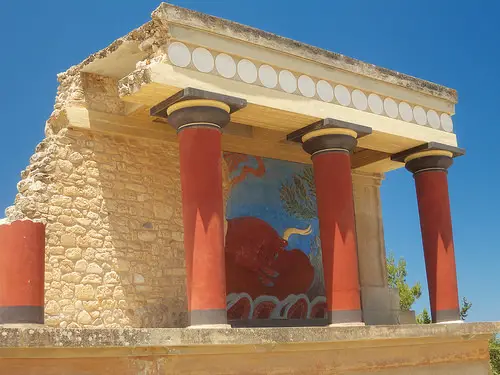 palace of knossos photo - Crete. Life Beyond Borders