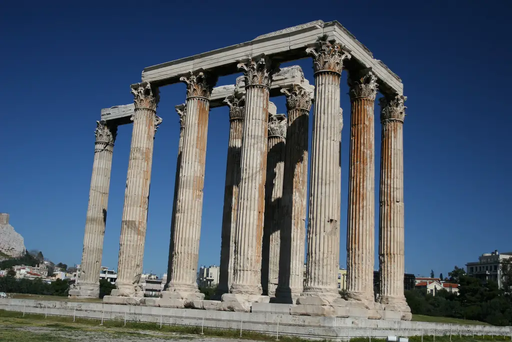 Temple of Olympian Zeus photo. Life Beyond Borders