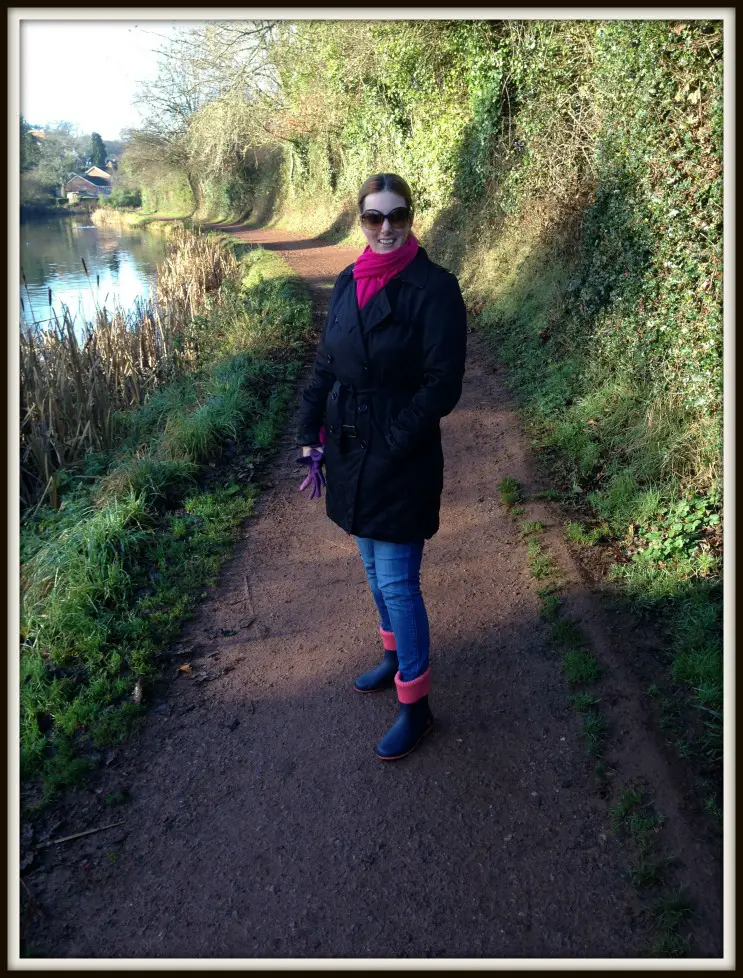 Wearing my Navy & Coral Eton Wellies in the countryside