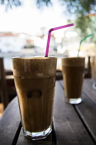 φραπέ by Unterstrich greek frappe. Life Beyond Borders